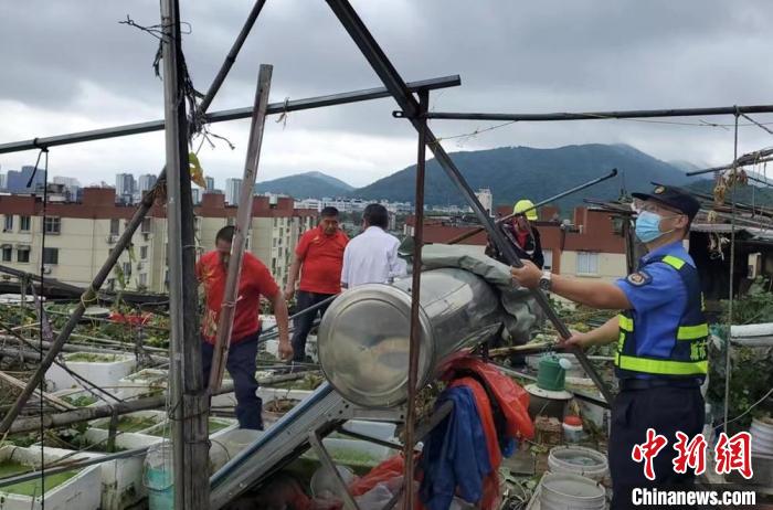 江苏无锡提升防台风应急响应至Ⅱ级全市中小学校、幼托园所停课