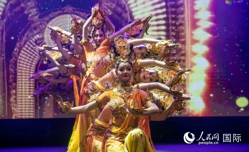 中国艺术家为突尼斯观众带来精彩演出，莱拉·阿提拉赫摄