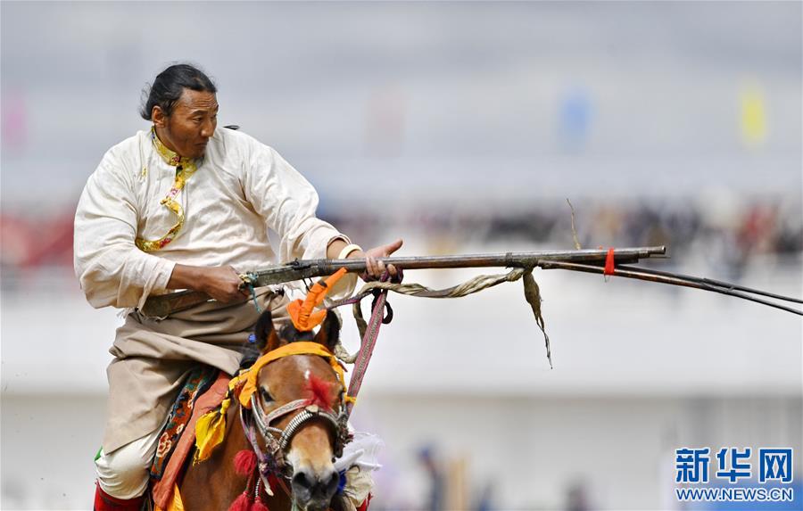 （体育）（6）西藏那曲：马背竞技