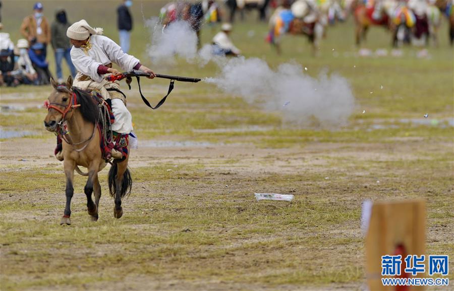（体育）（16）西藏那曲：马背竞技