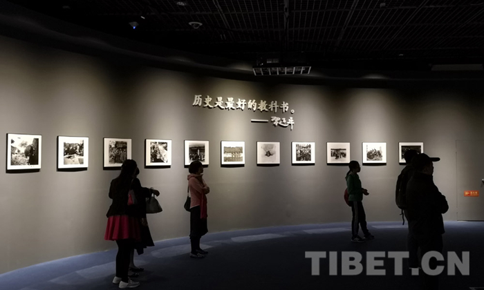 国家相册致敬历史新华社中国照片档案馆典藏展北京开展