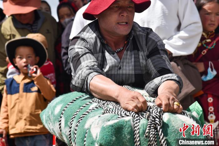 青海甘德:民族传统体育赛事庆丰收