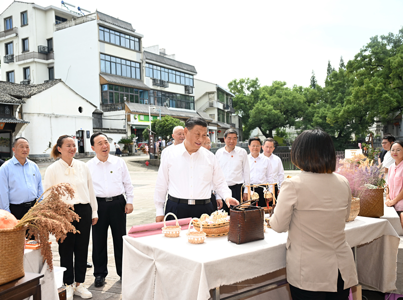 2023年9月20日，习近平在金华市义乌市后宅街道李祖村考察。