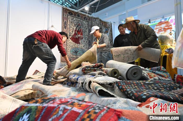 第二届拉萨进口商品展圆满闭幕销售额达1.36亿元